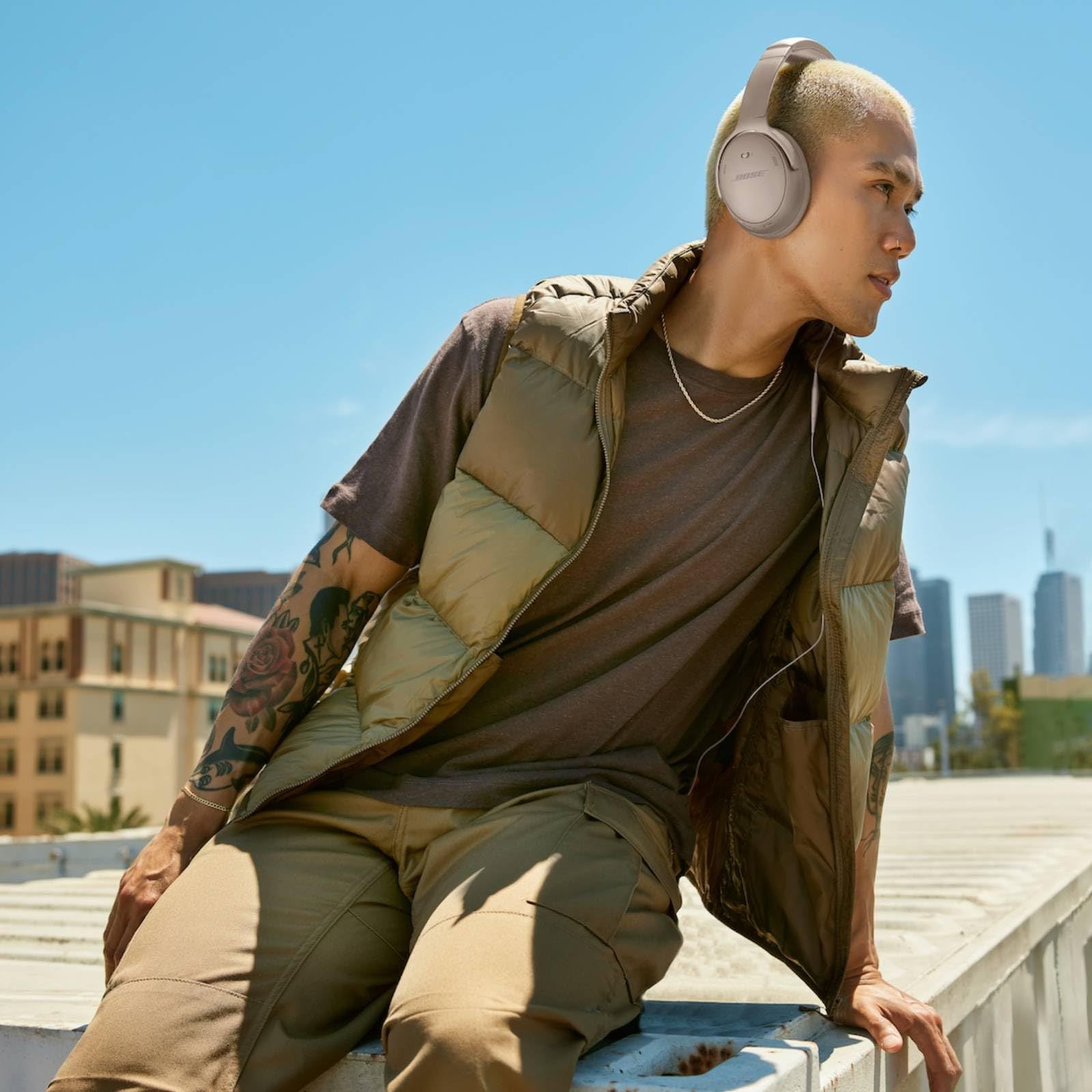 Bose QuietComfort Bluetooth Headphones, Wireless Headphones with Active Over Ear Noise Cancelling and Mic, Deep Bass, Up to 24 Hours of Playtime - Best for Christmas, Perfect Birthday Gift for Women and Men